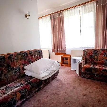 Pensjonat Watra-widok Na Tatry&blisko Term Bukowina